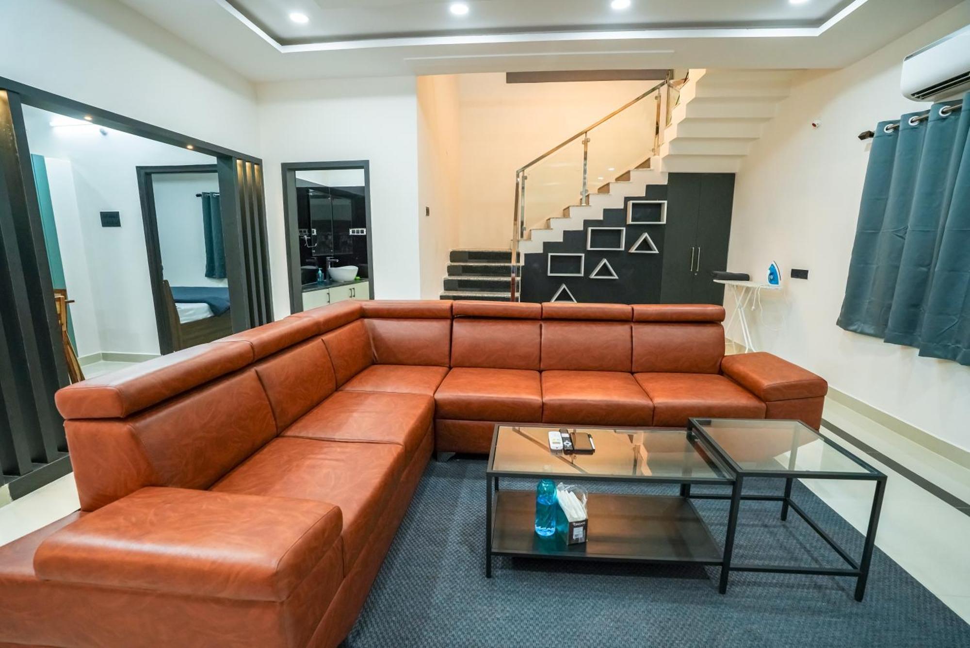 N Cube Serviced Apartments Hyderabad Ngoại thất bức ảnh
